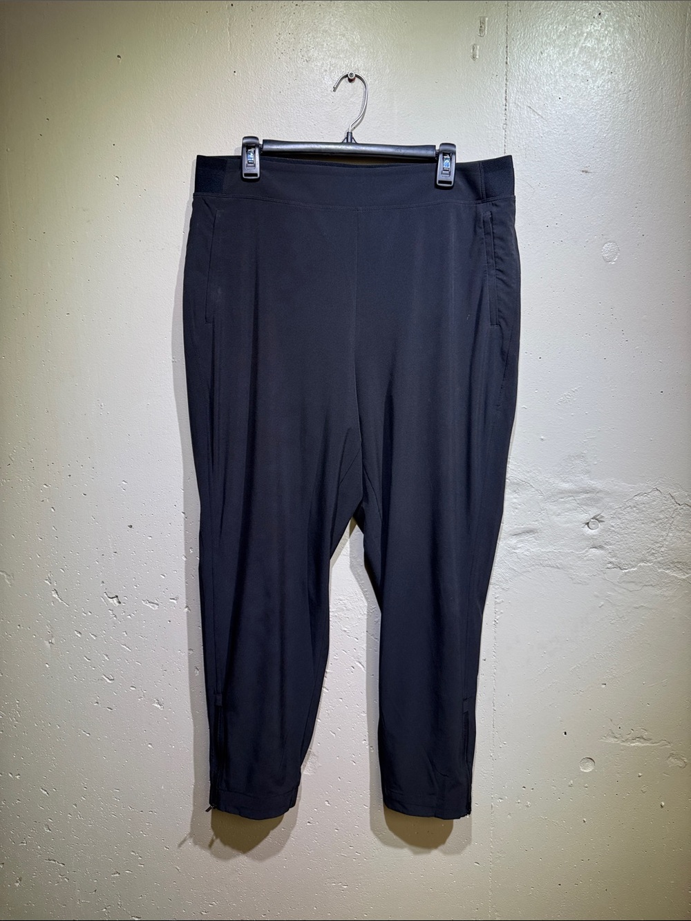 Athleta Black High-Rise Performance Leggings